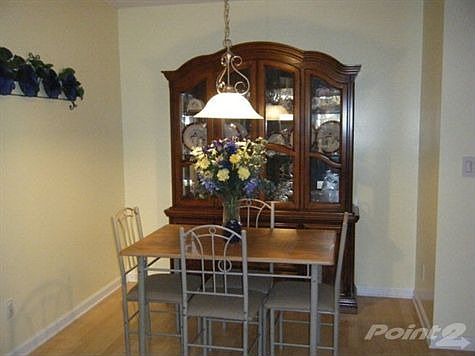 & separate Breakfast Area