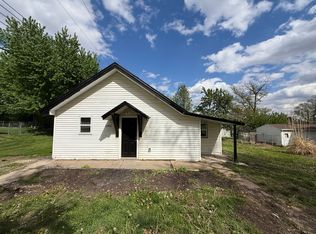 1142 N Pine St, Wahoo, NE 68066