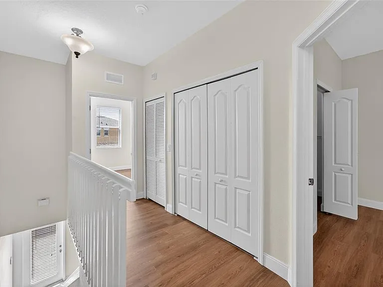 216 Deepcove Rd — Photo 19