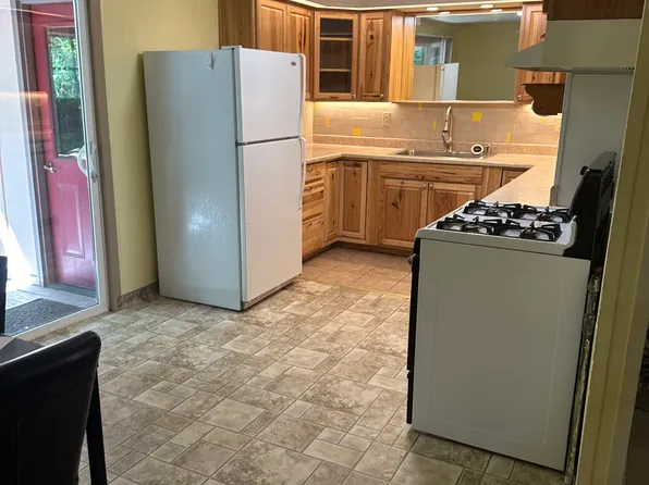 434 Beach St, Ashland, OR 97520