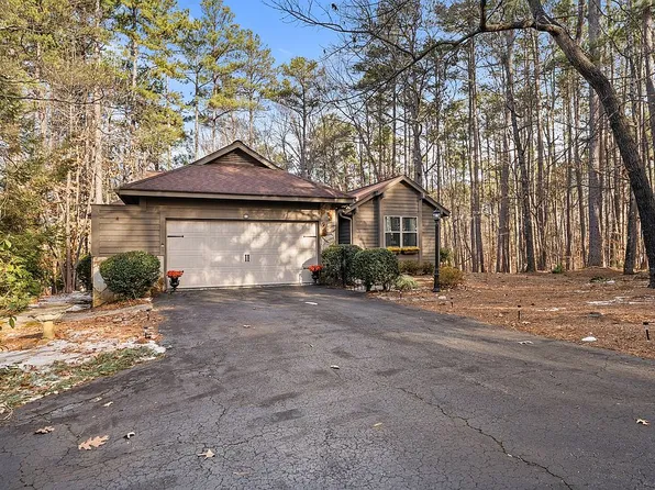 11 Pine Garden Way Dr, Salem, SC 29676
