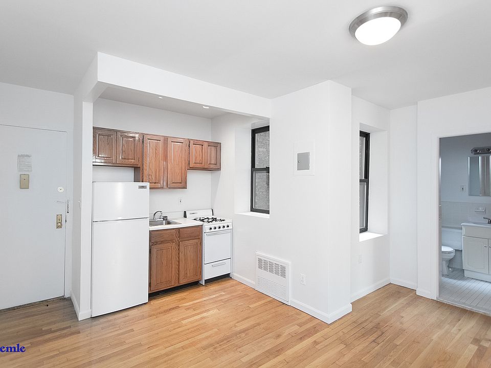 1st image of 450 E 81st St APT 15