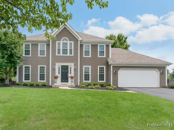 2004 Yellowstar Ct, Naperville, IL 60564