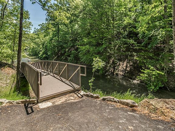 5th image of 3208 Nicol Point Way NE #8