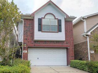 1725 W T C Jester Blvd, Houston, TX 77008