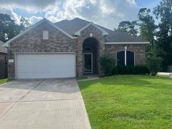 64 Hallmark Dr