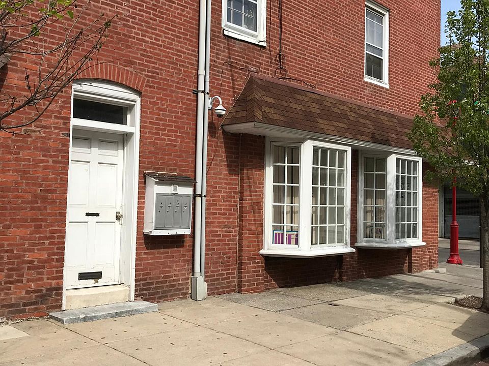 1st image of 136 South St APT C