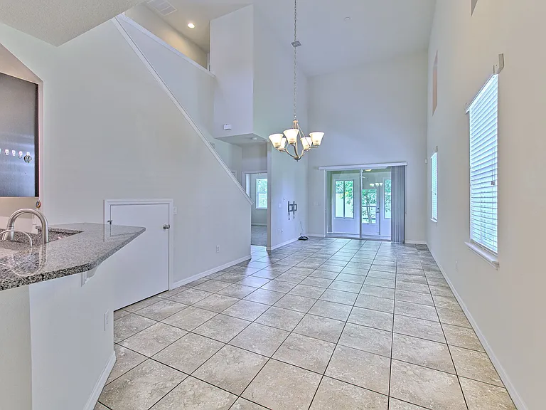 2111 Broadway View Ave — Photo 11