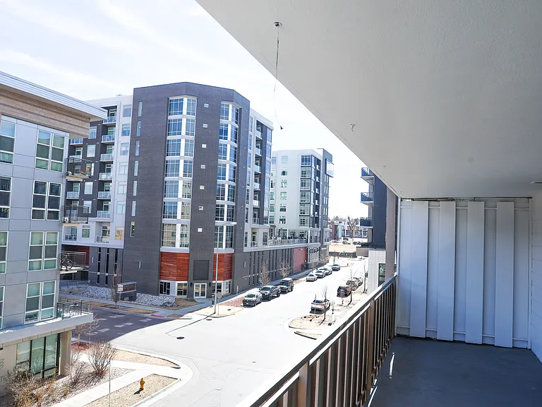 1111 N Ash St #406 — Photo 8