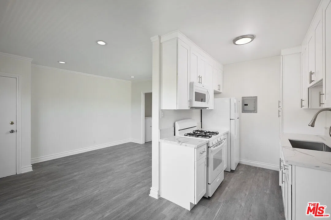 1 bed, 1.0 bath, 603 sqft, $2,550 — Photo 2