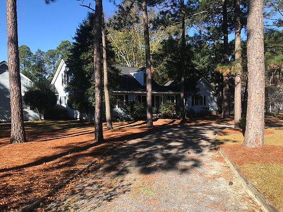 2nd image of 100 W Hedgelawn Way