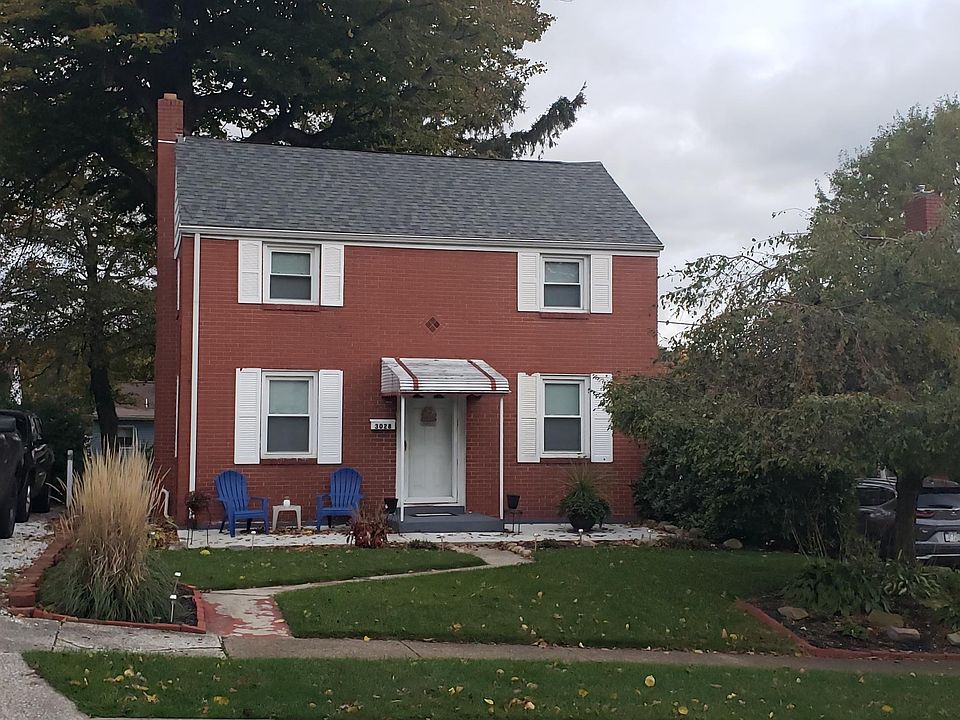 Front of the property.
