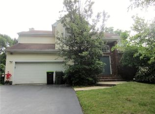 56 Oakland Rd, Old Bridge, NJ 08857