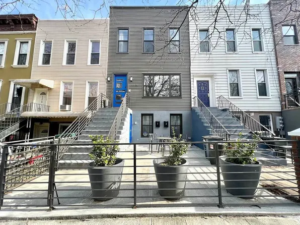 1176 Jefferson Avenue image 1 of 13