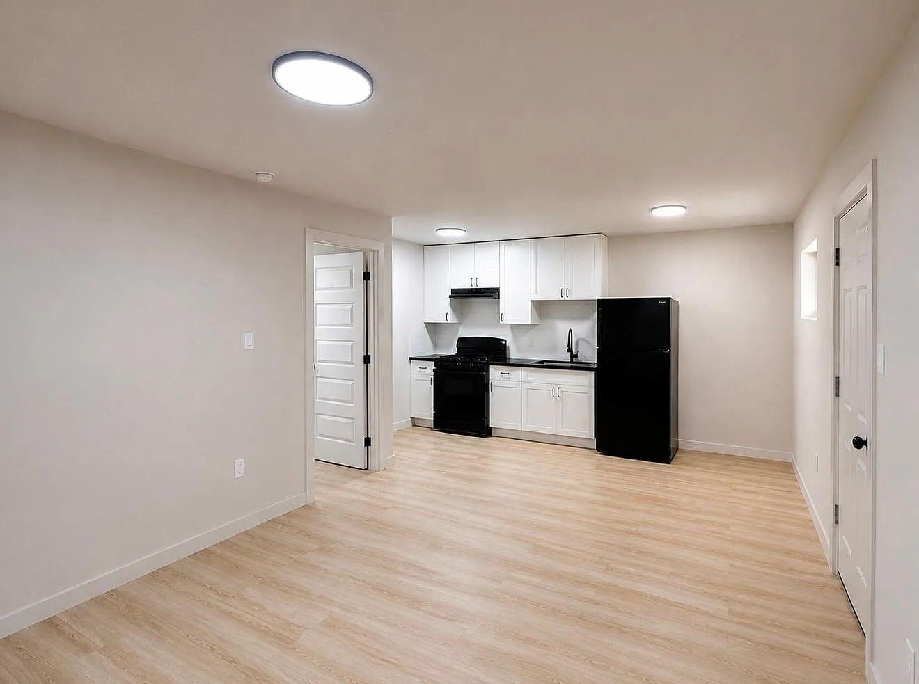 1 bed, 1.0 bath, 595 sqft, $1,200 — Photo 2