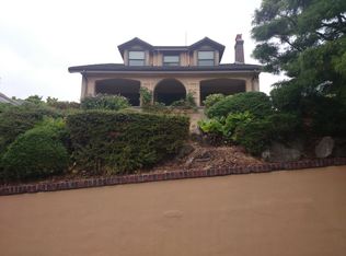 6718 42nd Ave SW, Seattle, WA 98136