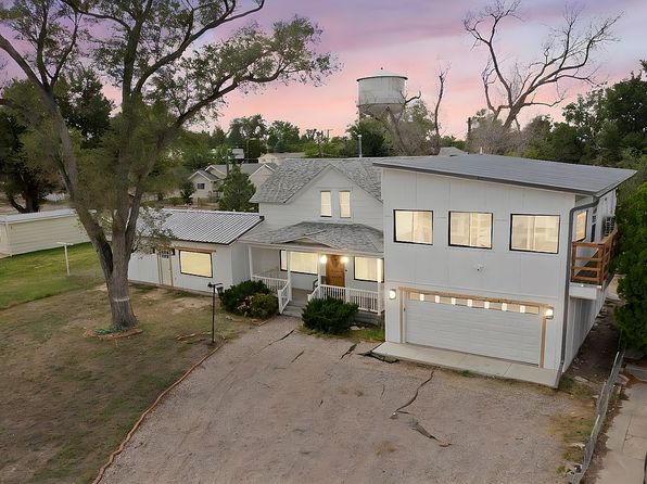 1310 Carson Ave