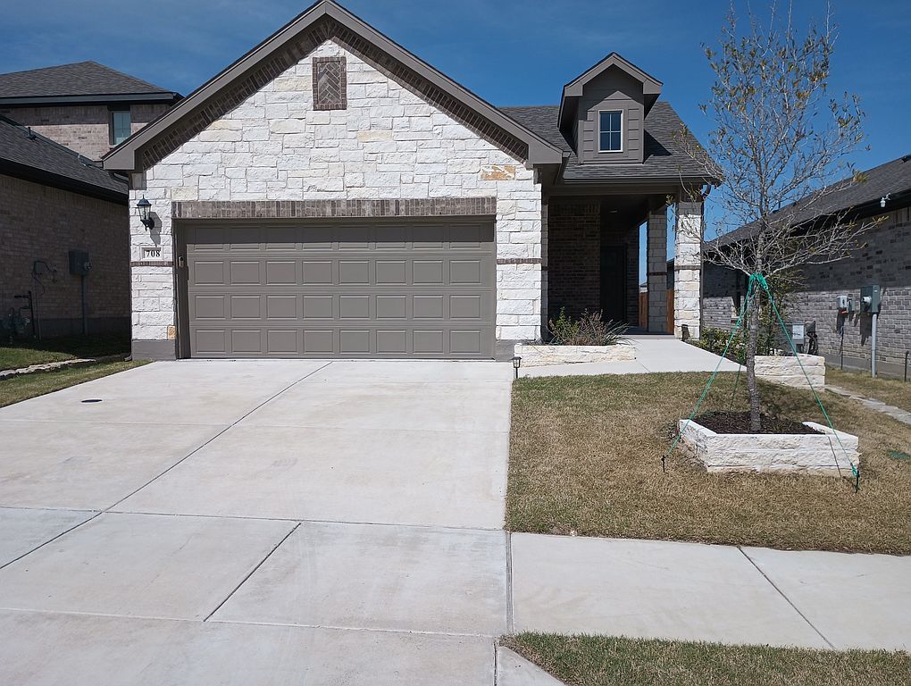 708 Caraway Dr - Property Image