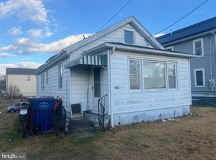 415 S Chester Ave, Riverside, NJ 08075