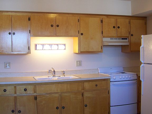 5th image of 8795 S Oak Park Dr APT 8