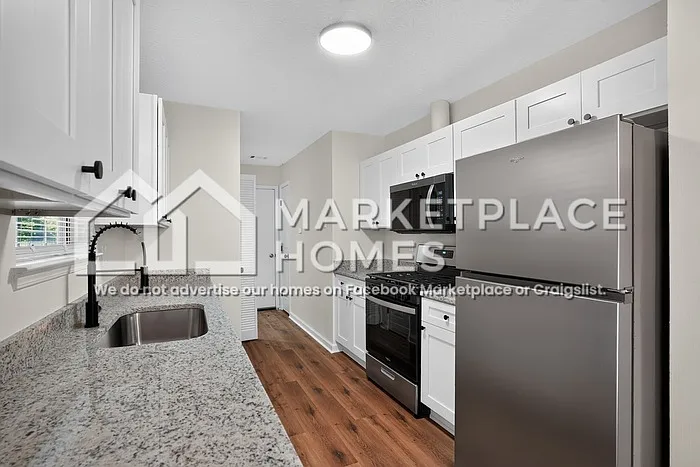 1104 Bonita Cir — Photo 11
