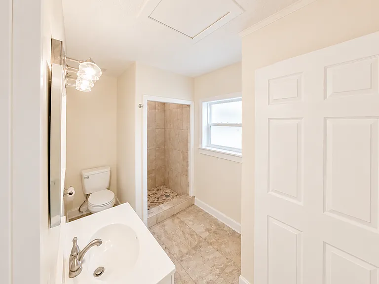 3903-3915 NW Gainesville Rd — Photo 6