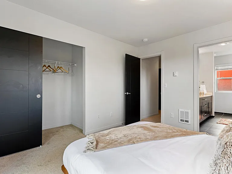 Delridge Way SW — Photo 8