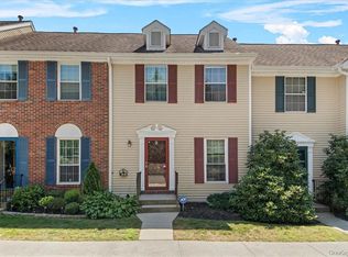 6 Cumberland Ct, Peekskill, NY 10566