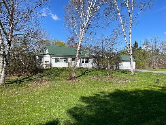 177 Railroad Avenue, Dexter, ME 04930 | MLS #1587020 | Zillow