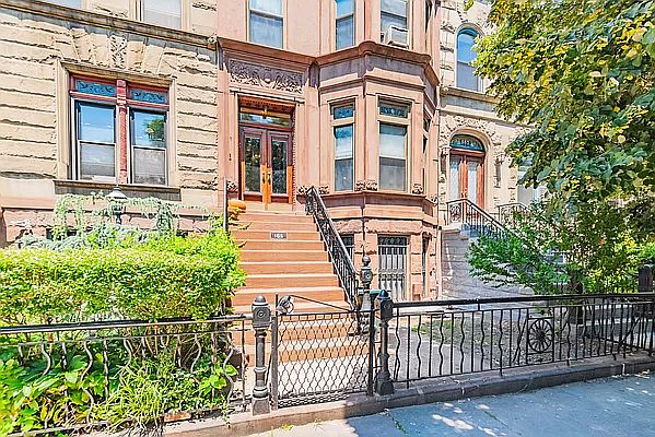 2nd image of 165 Bainbridge St #1