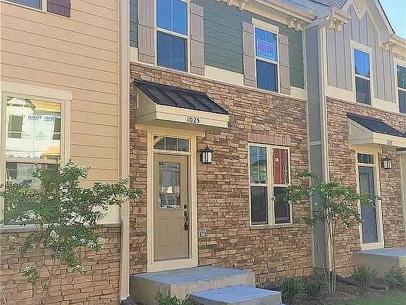 2nd image of 1025 Drayman Pl