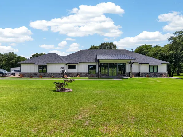 10255 County Road 137, Flint, TX 75762