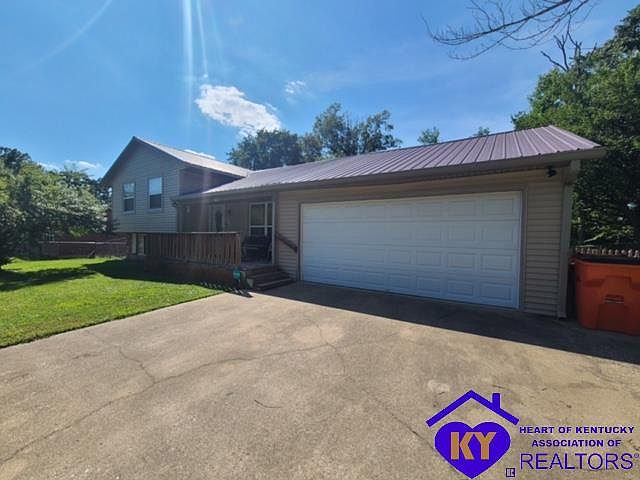 2nd image of 1303 Kentucky Dr