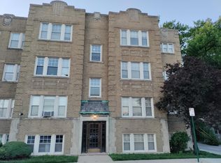 1118 Harrison St APT 2, Oak Park, IL 60304