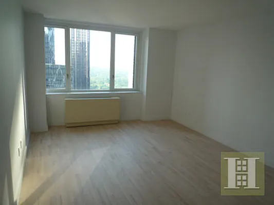 Rented by Halstead Real Estate | media 16