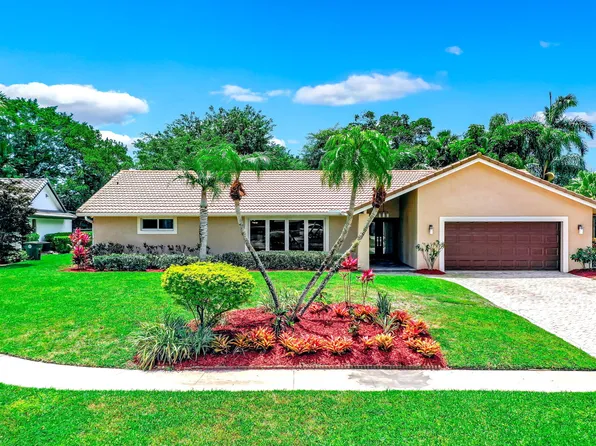 20764 Sorolla Terrace, Boca Raton, FL 33433
