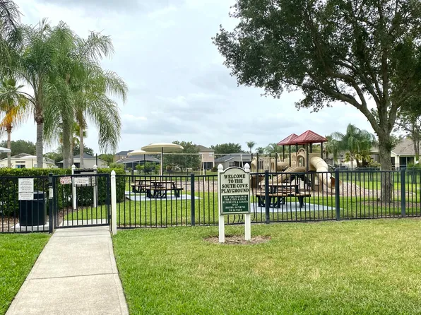 11529 Misty Isle Ln, Riverview, FL 33579