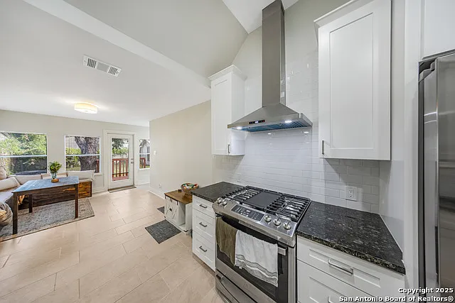 509 W Mistletoe Ave — Photo 10