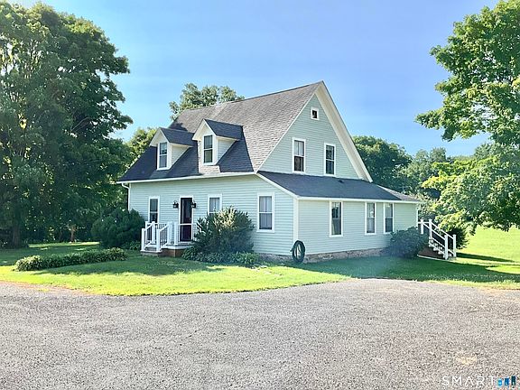 3rd image of 236 Deerfield Road