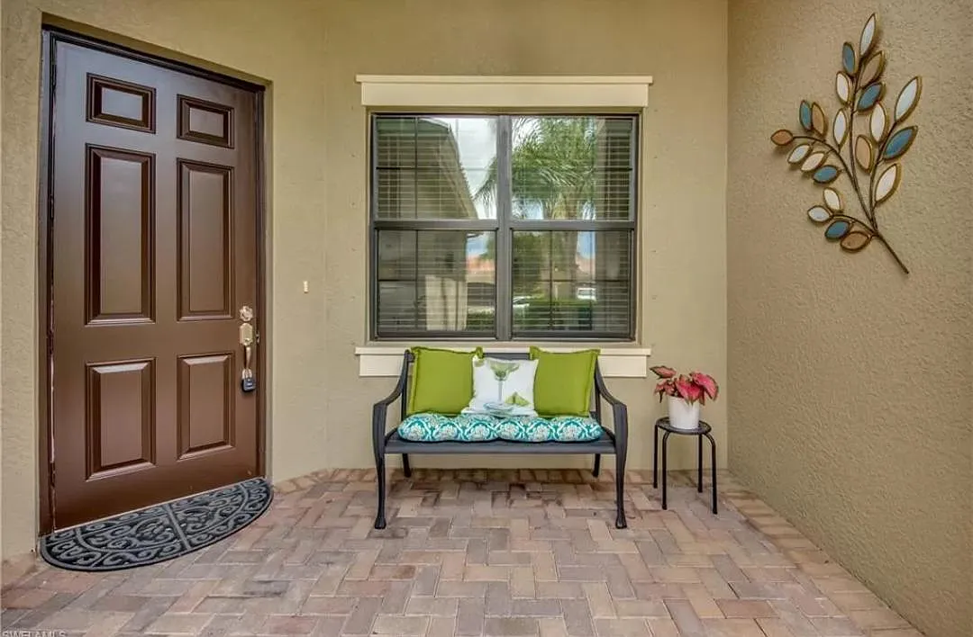 2 bed, 1442 sqft, $2,400 — Photo 2