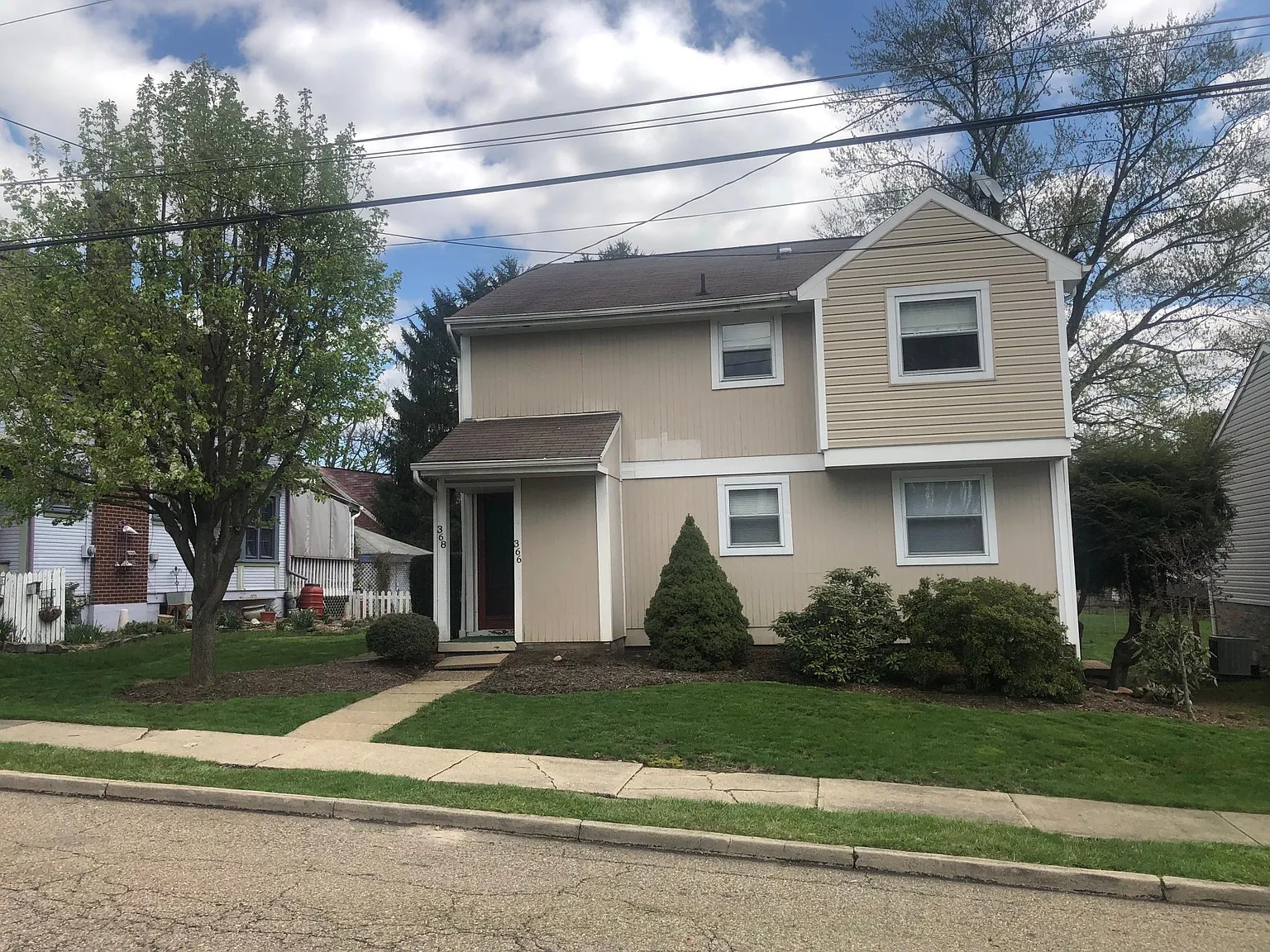 2 bed, 800 sqft, $1,010 — Photo 1