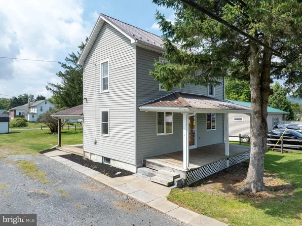 302 High St, Milesburg, PA 16853