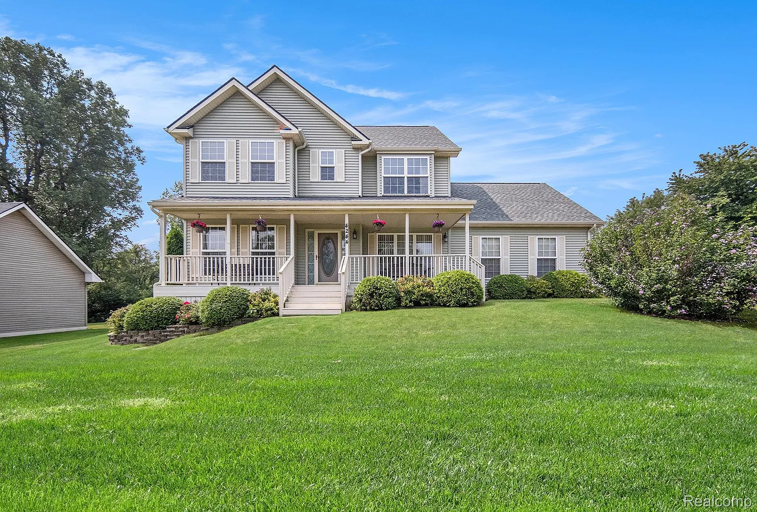 4244 Trinity Ln photo 1