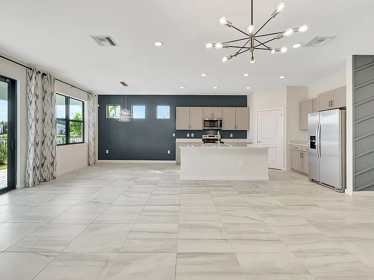 6007 SE Skyblue Cir — Photo 8