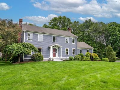 10 Hundred Acres Road, Newtown, CT, 06470