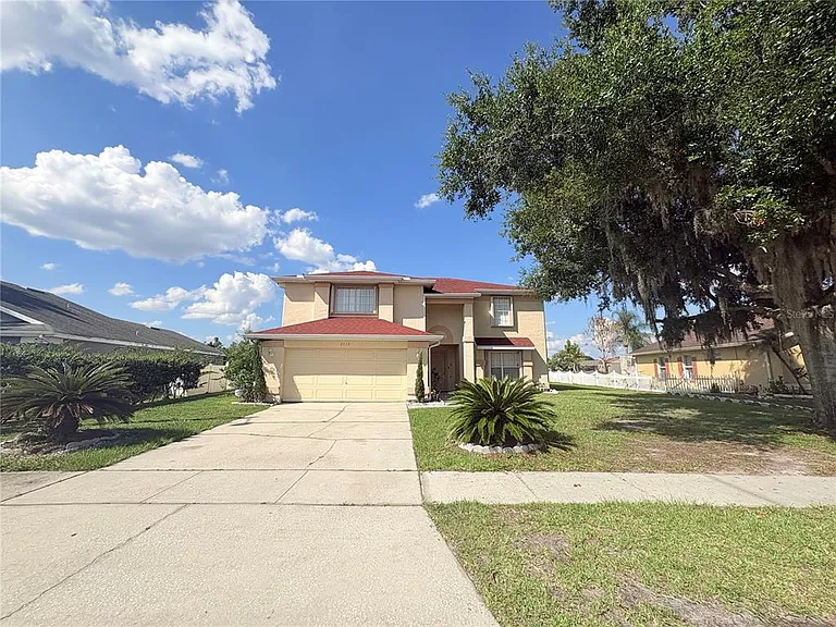 3113 Fairfield Dr — Photo 1