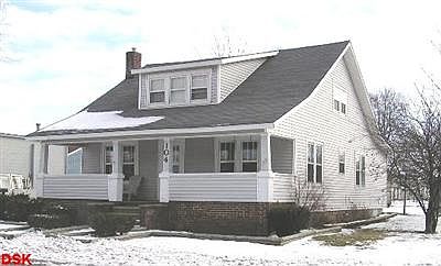 1st image of 104 Farwell Ave