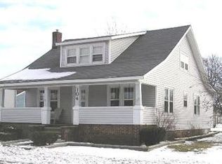 104 Farwell Ave, Sturgis, MI 49091