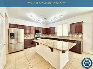 9218 W Meadow Dr, Peoria, AZ 85382