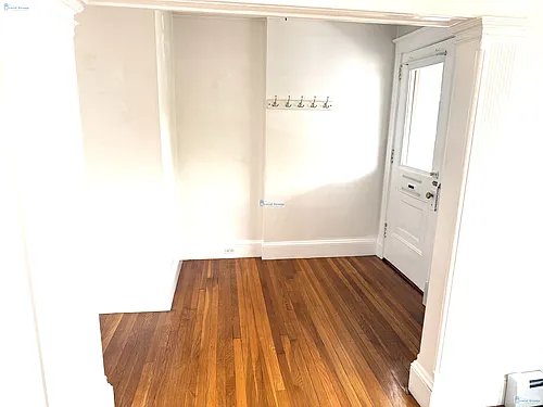 49 Varnum St Photo 1